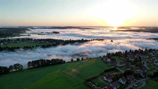 乡村日出云海航拍全景