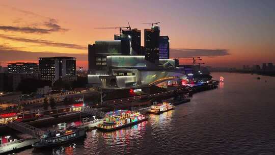 广州白鹅潭大湾区艺术中心