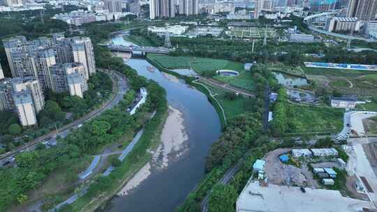 快进X10 深圳河边航拍