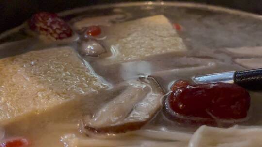 清汤高汤涮锅涮羊肉视频素材模板下载