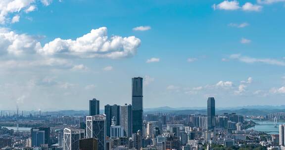 航拍青岛海岸线城市建筑景观