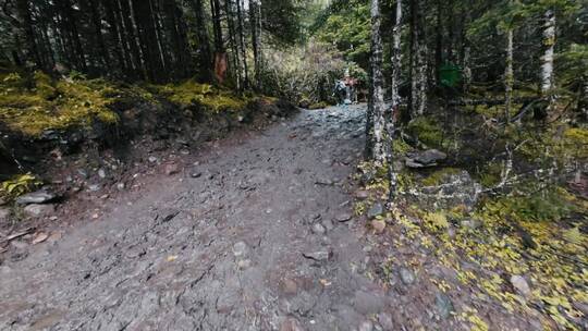 雨崩登山线路