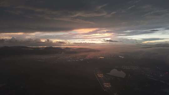 航拍城市日出云海景观