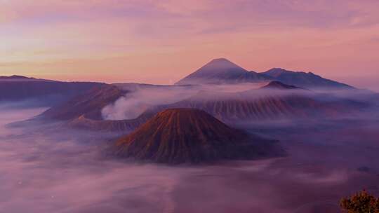 印度尼西亚泗水Bromo火山日出