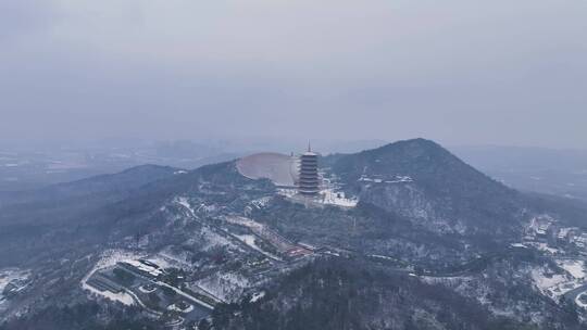 航拍南京牛首山风景区雪景视频素材模板下载