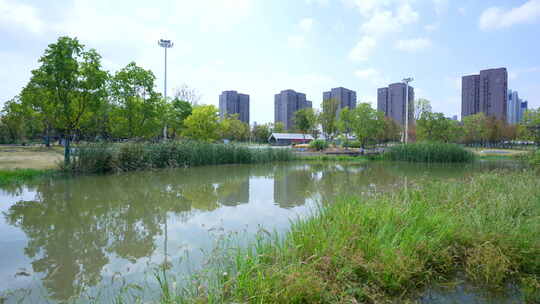 武汉洪山区巡司河活水公园风景