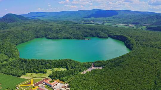 吉林省集安市龙湾群国家森林公园火山口航拍