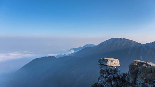 庐山风景区骆驼石延时