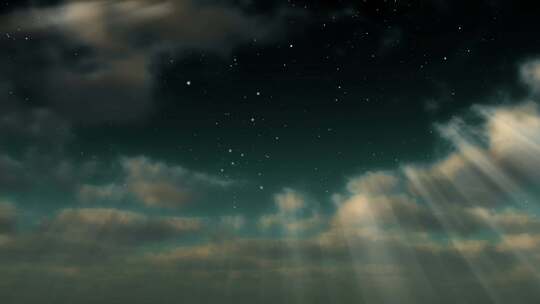 星空透过云层和光线出现