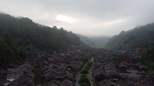 航拍贵州日出肇兴侗寨侗族村落山水大气夜色
