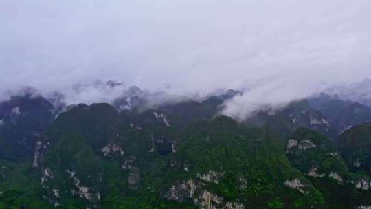 雨中航拍云雾缭绕群山山区山脉山川山峰