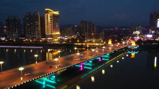 陕西汉中市汉江城市天际线夜景风光