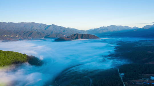 【延时】早晨山间流动的云海