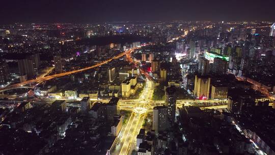 夜晚城市高架桥立交桥交通车流航拍