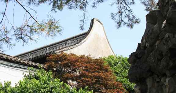 园林典雅古建筑屋檐绿植