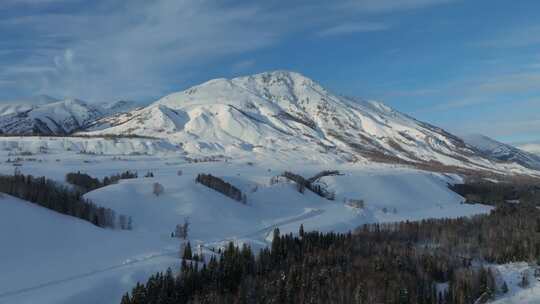 新疆北疆阿勒泰喀纳斯冬季雪景童话世界航拍