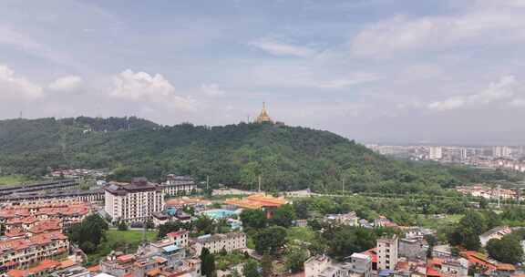 云南芒市勐焕大金塔长焦航拍