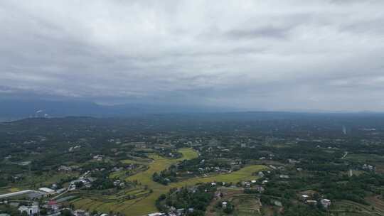 远眺江油、沃野山川