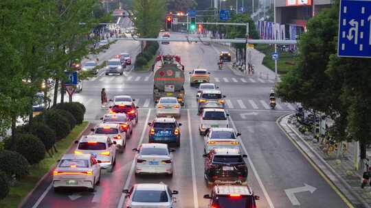 城市道路路口交通车流