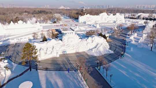 中国黑龙江哈尔滨太阳岛雪博会雪雕航拍