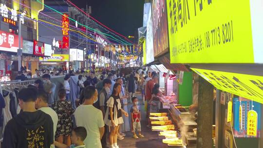 夜市人流 逛街购物 农院路