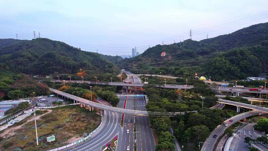 傍晚深圳龙华区城市快速路航拍