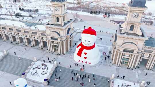 中国黑龙江哈尔滨音乐长廊网红大雪人航拍