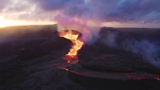 壮美火山