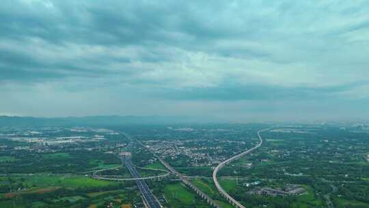 暴风雨下的高速公路铁路干线延时合集