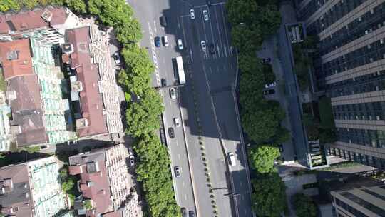 城市马路杭州定安路车辆车流风景视频素材