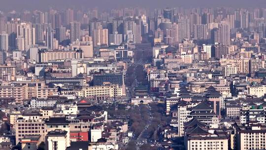 西安钟楼全景