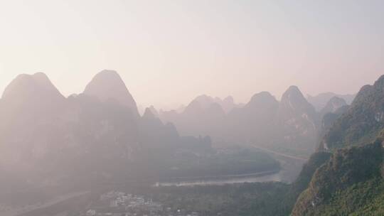 广西桂林阳朔下龙桂林山水航拍