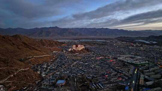 西藏日喀则宗山遗址古堡蓝调日出高空航拍