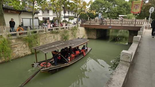 苏州木渎古镇里的人文建筑风景