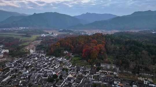 安徽黄山宏村徽派建筑群秋色晴天航拍