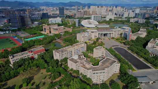 航拍福建医科大学