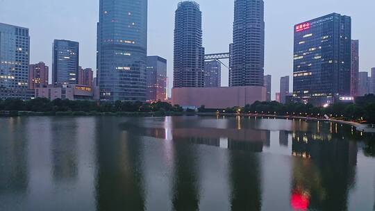 绍兴世茂夜景,航拍绍兴市区地标建筑