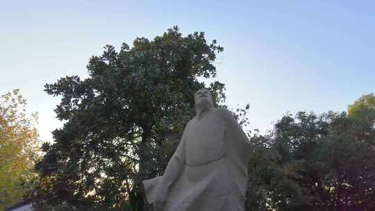 浙江杭州西湖景区苏堤苏轼苏东坡雕像