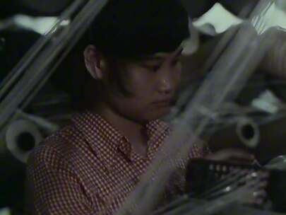 80年代深圳工业园区 电子服装收音机光碟