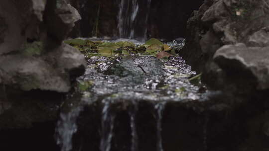 苏州园林-水流特写