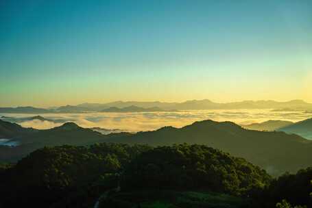 大山日出延时 云海森林