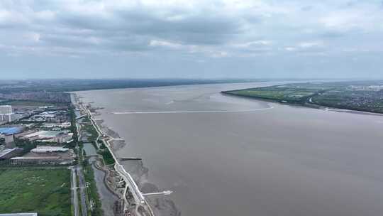 浙江杭州钱塘江潮水江东大桥潮水