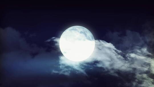 中秋月亮云