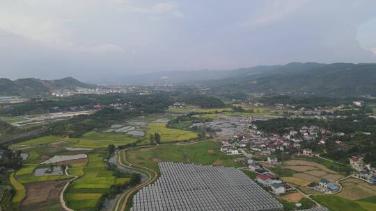 航拍大好河山青山绿水