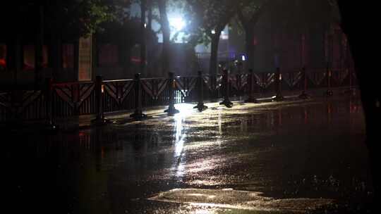 城市夏季雨天降水唯美空镜头