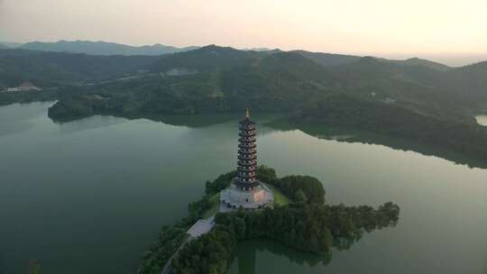 湖中宝塔道观河风景航拍 C