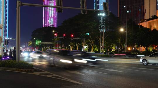 城市夜晚街景车流