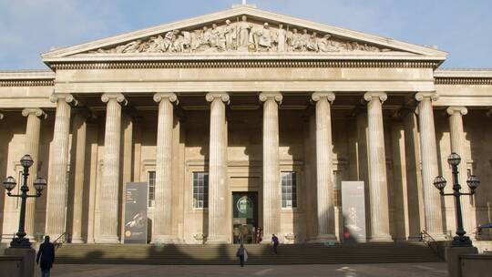 伦敦大英博物馆正门视频素材模板下载