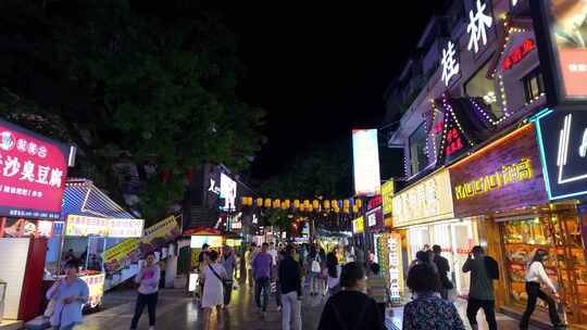 广西桂林正阳路步行街夜景街景夜市