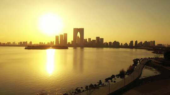 苏州工业园区东方之门城市建筑夕阳航拍4k